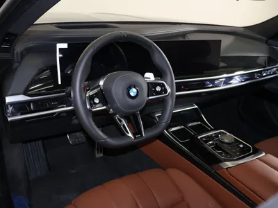 2026 بي ام دبليو الفئة السابعة 735أي