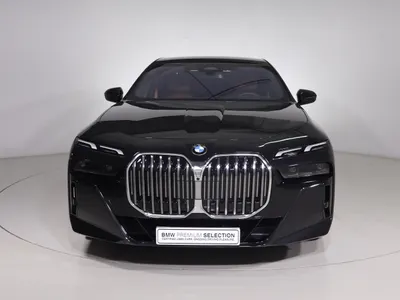 2026 بي ام دبليو الفئة السابعة 735أي