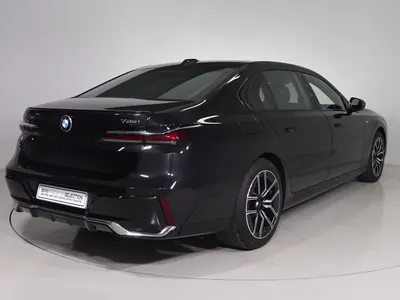 2026 بي ام دبليو الفئة السابعة 735أي