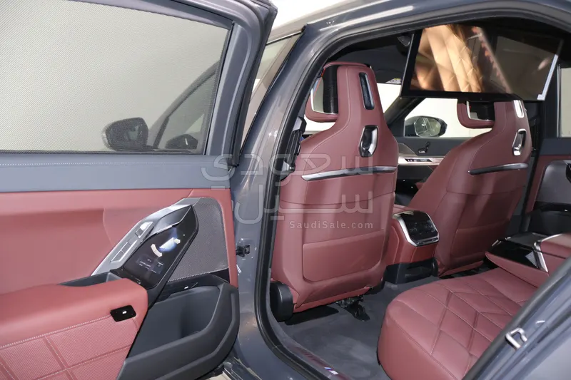 2026 بي ام دبليو الفئة السابعة 735أي