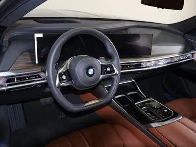 2026 بي ام دبليو الفئة السابعة 735أي