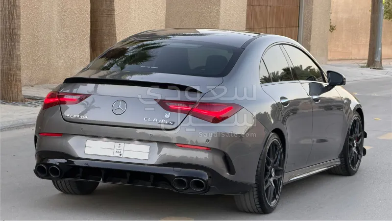 2024 مرسيدس - بنز سي إل أي 45إس أي إم جي