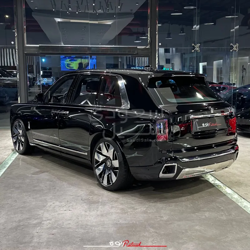 2025 رولز رويس كولينان