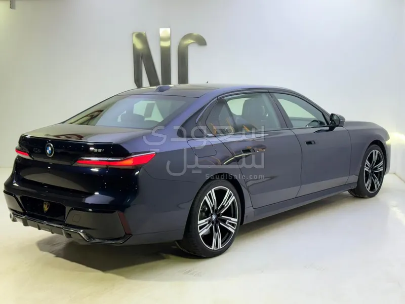 2026 BMW 7 Series 735i