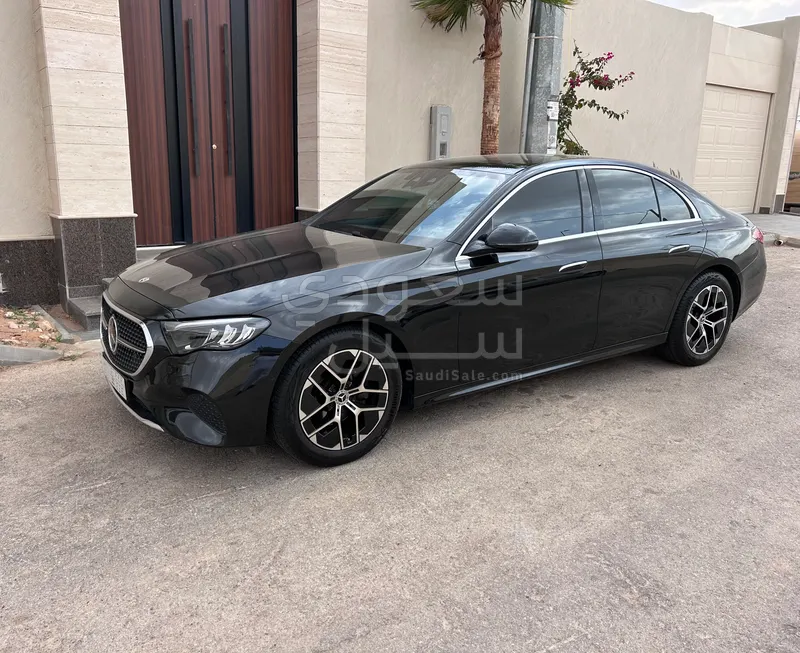 2024 مرسيدس - بنز إي 200