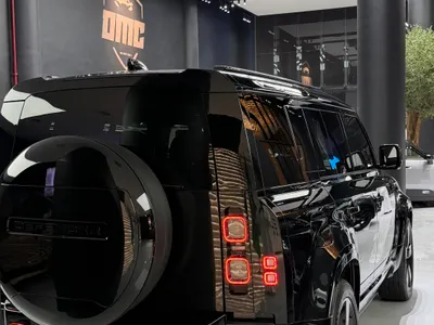 2025 لاند روفر ديفيندر اكس 110