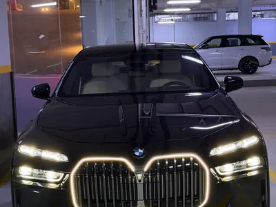 2026 بي ام دبليو الفئة السابعة 735أي