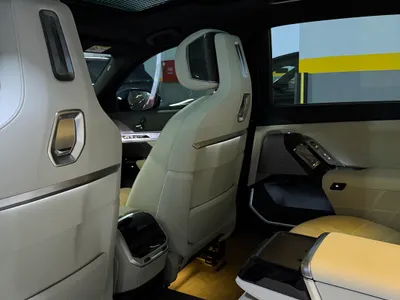 2026 بي ام دبليو الفئة السابعة 735أي