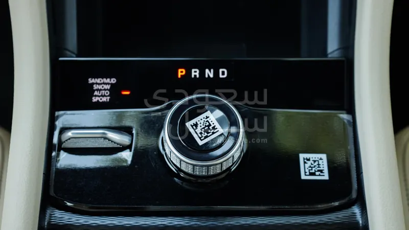 2025 جييب شيروكي ليمتد