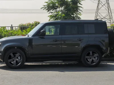 2025 لاند روفر ديفيندر اكس 110