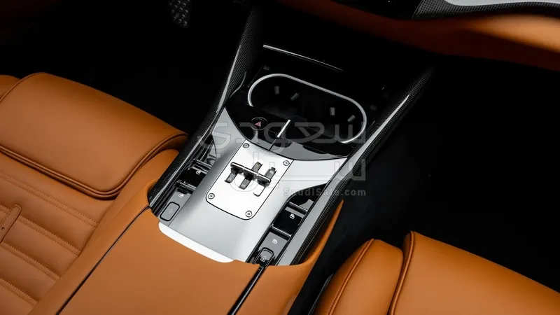 2025 فيراري بوروسانجوي