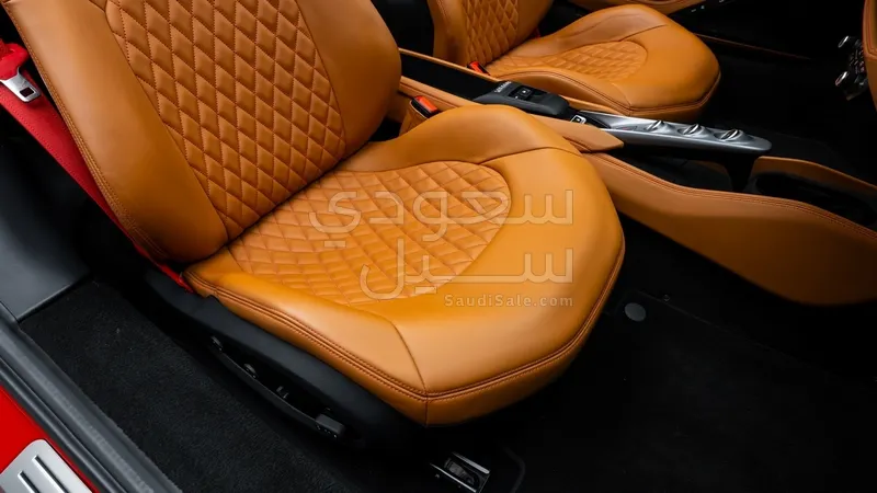 2021 فيراري اف 8 سبايدر