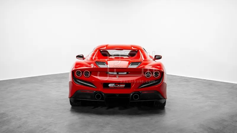 2021 فيراري اف 8 سبايدر