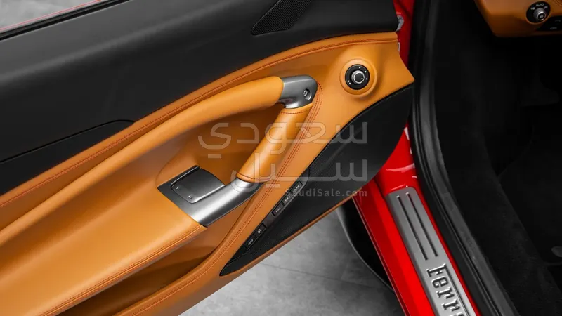 2021 فيراري اف 8 سبايدر