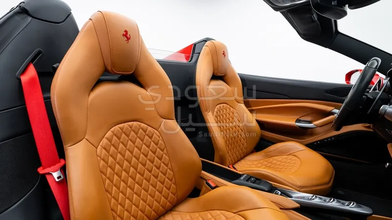 2021 فيراري اف 8 سبايدر