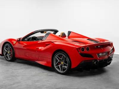 2021 فيراري اف 8 سبايدر