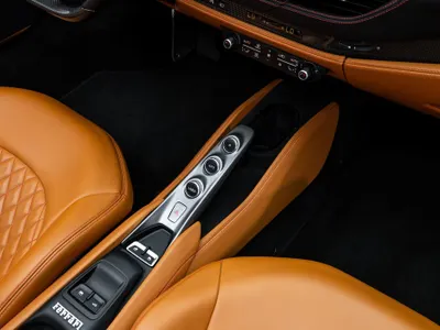 2021 فيراري اف 8 سبايدر