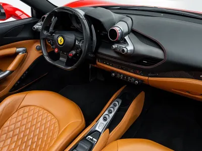 2021 فيراري اف 8 سبايدر