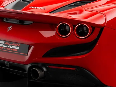 2021 فيراري اف 8 سبايدر