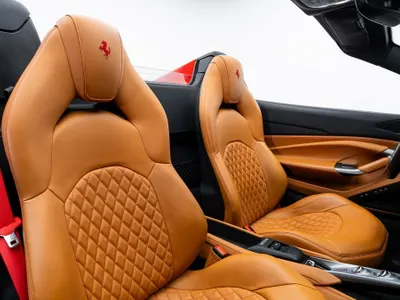 2021 فيراري اف 8 سبايدر