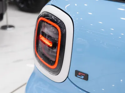 2025 فاو بيستون ميني إي في