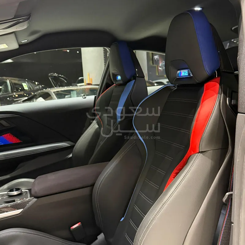 2024 بي ام دبليو الفئة ام إم 2 كومبيتيشن