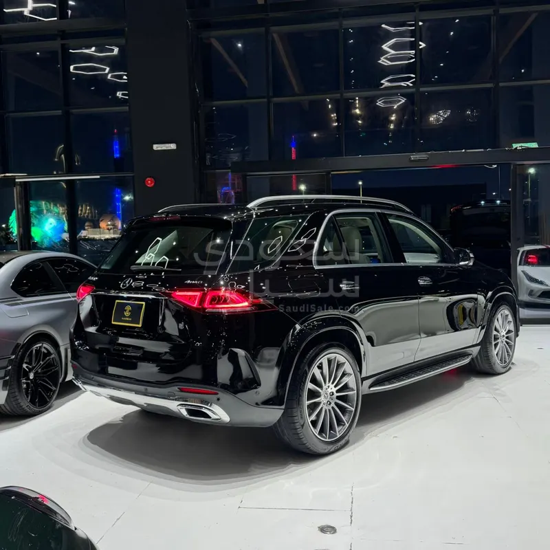 2022 مرسيدس - بنز جي إل إي 450