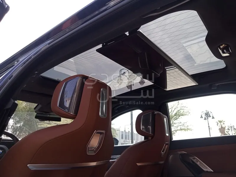 2026 بي ام دبليو الفئة السابعة 735أي