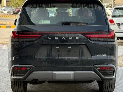 2026 لكزس إل إكس 600