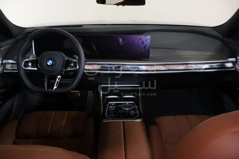 2026 بي ام دبليو الفئة السابعة 735أي