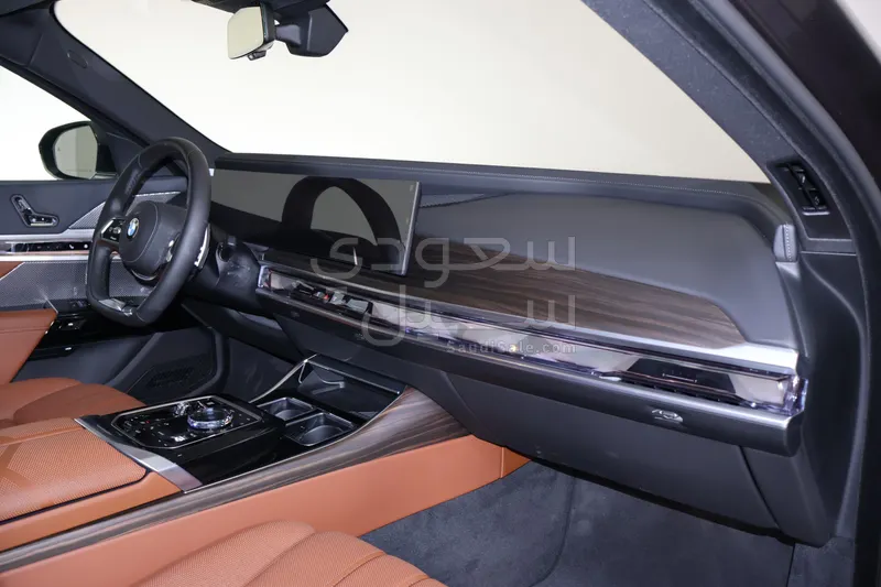 2026 بي ام دبليو الفئة السابعة 740أي