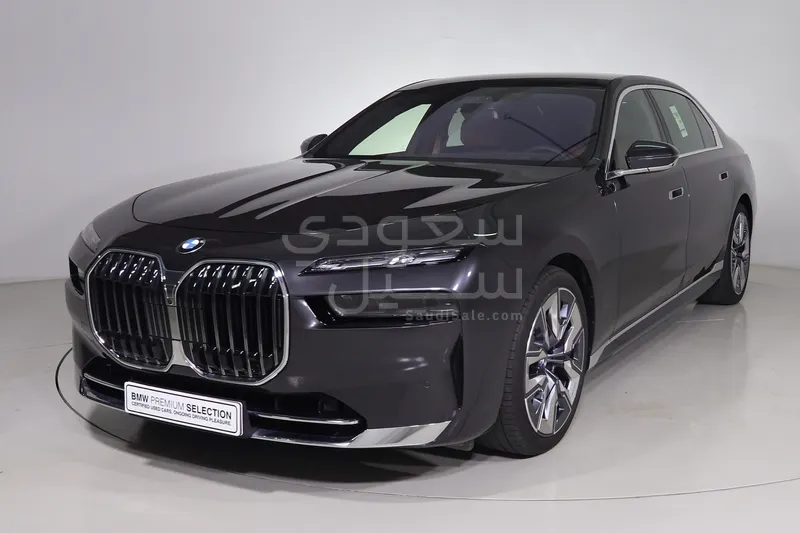 2026 بي ام دبليو الفئة السابعة 740أي