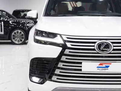 2025 لكزس إل إكس 600