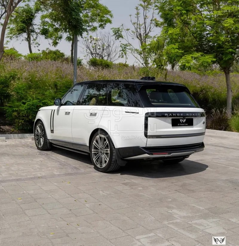 2023 لاند روفر رينج روفر فوج اتش اس اي