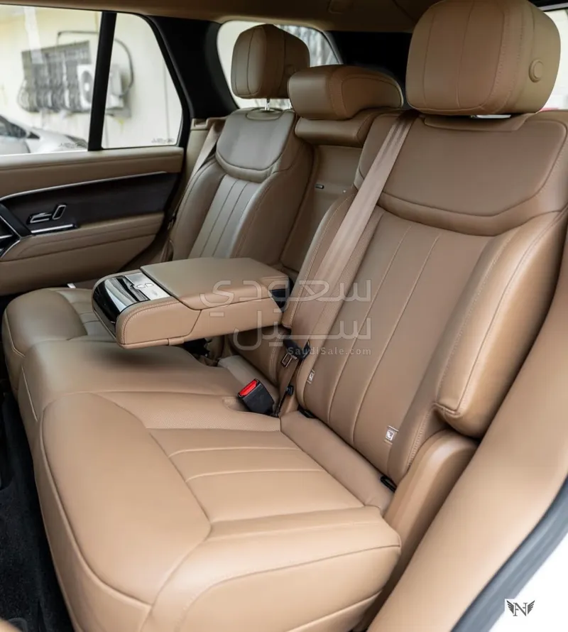 2023 لاند روفر رينج روفر فوج اتش اس اي