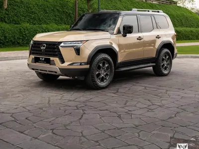 2024 لكزس جي إكس 550