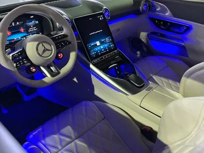 2025 مرسيدس - بنز جي تي 63إس