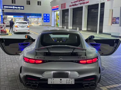 2025 مرسيدس - بنز جي تي 63إس