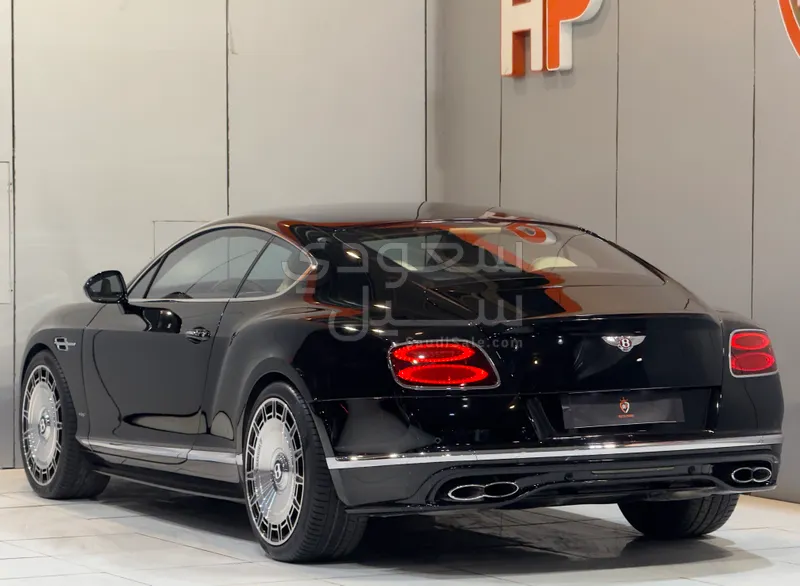 2016 بنتلي كونتيننتل جي تي الاصدار الاول