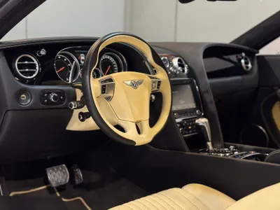 2016 بنتلي كونتيننتل جي تي الاصدار الاول