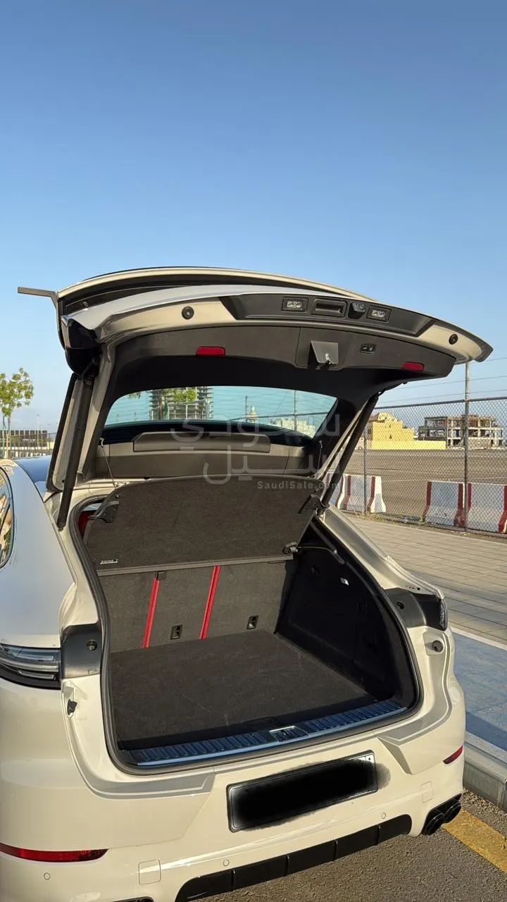 2021 بورش كايين كوبيه جي تي اس