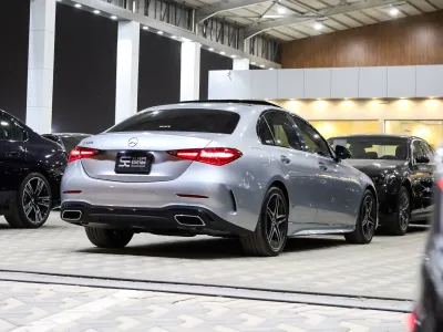 2023 مرسيدس - بنز سي 300