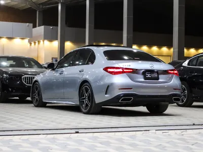 2023 مرسيدس - بنز سي 300