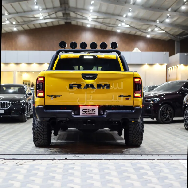 2023 دودج رام تي ار اكس