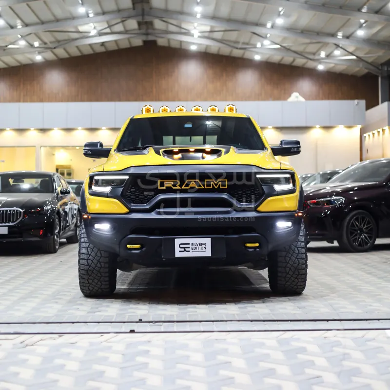 2023 دودج رام تي ار اكس