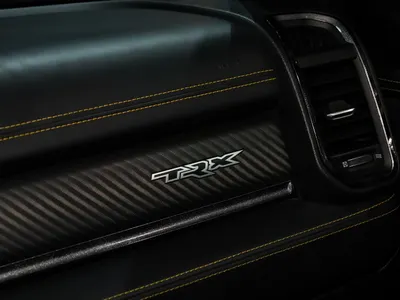 2023 دودج رام تي ار اكس