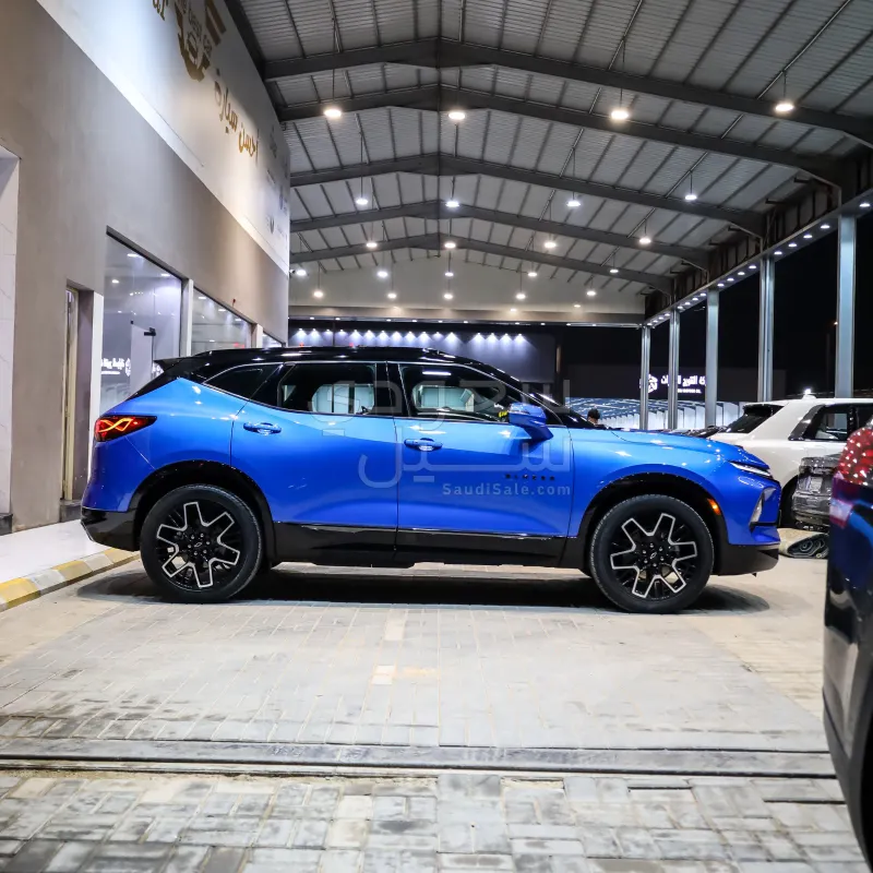 2024 شفروليه تريل بليزر ار إس