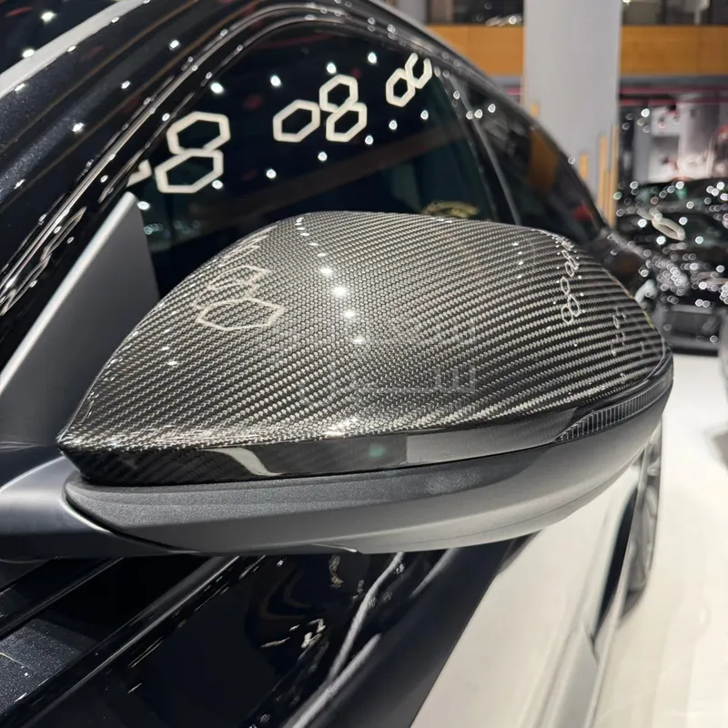 2023 اودي اس كيو 8