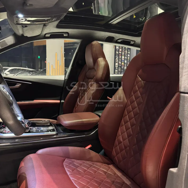 2023 اودي اس كيو 8