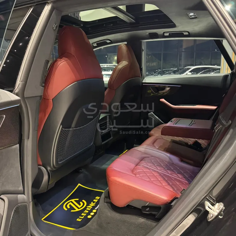 2023 اودي اس كيو 8